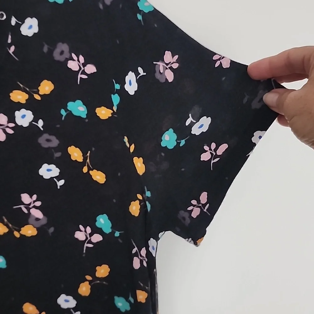 Blouse - Picture 4 of 5